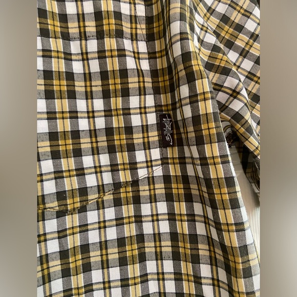 Billabong Shirt Mens Small S/S Poly Cotton Yellow Plaid Button Up Surf - Picture 2 of 5